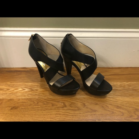 Black Crisscross Michael Kors Heels - Picture 6 of 9